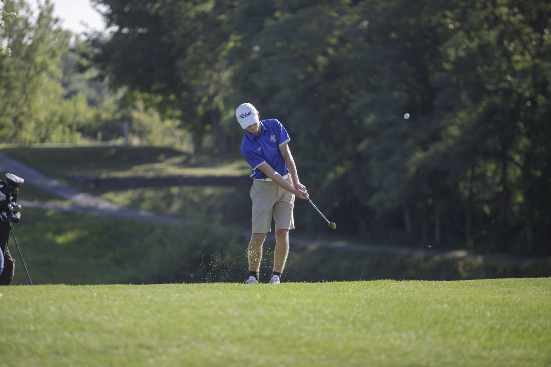 boys-golf-081920-12.jpg